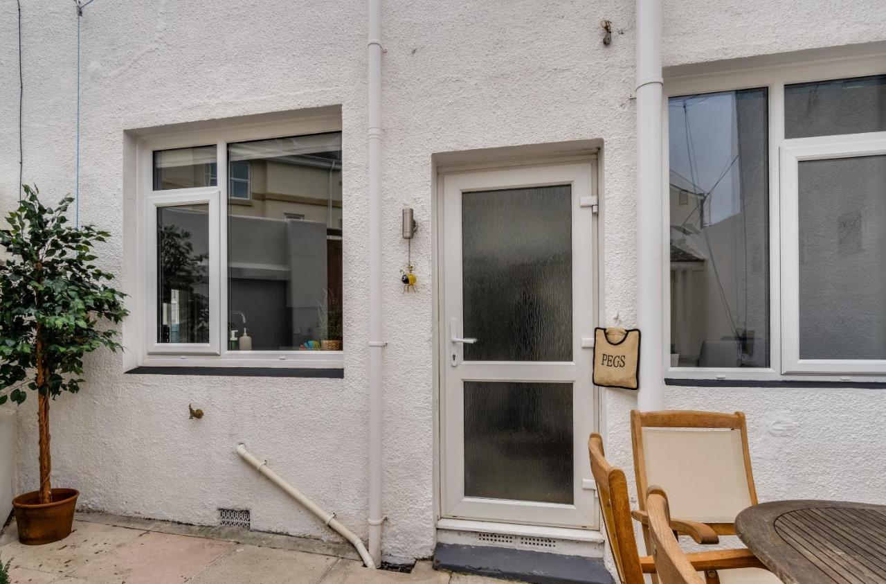 Park House - Very Spacious 4 Bed House, Games Room, Free Netflix, Close To Argyle, In The Heart Of Plymouth - Dogs Welcome - Hosted By Absolute Accommodation Плаймаут Экстерьер фото